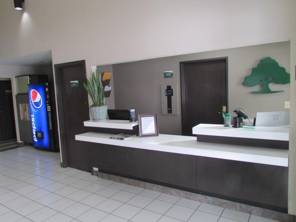 Surestay Plus By Best Western มองโทรส ภายนอก รูปภาพ